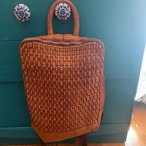 Vilenca Leather Backpack